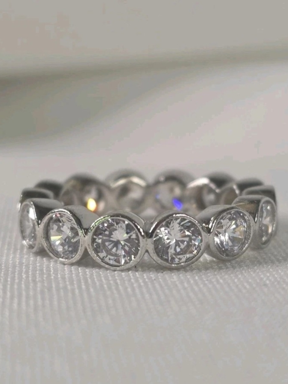 Italo Jewelry Halo Bezel White Sapphire Ring 925 Sterling Silver Stock 5925